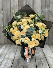 Букет цветов из:  Розы и Лизиантусы #REPLACE_PRED# Зеленогорском