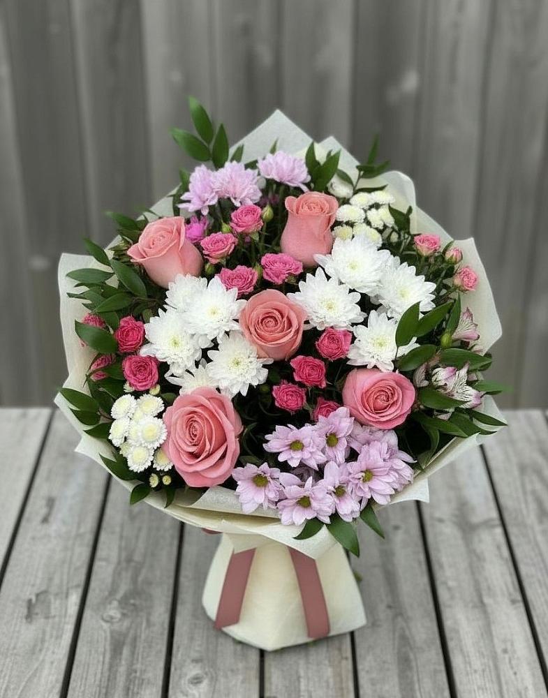 Букет цветов из: Альстромерии, Гвоздики, Розы и Хризантемы в Зеленогорском
