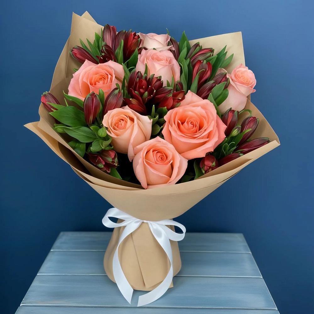 Букет цветов из: Розы и Альстромерии в Зеленогорском