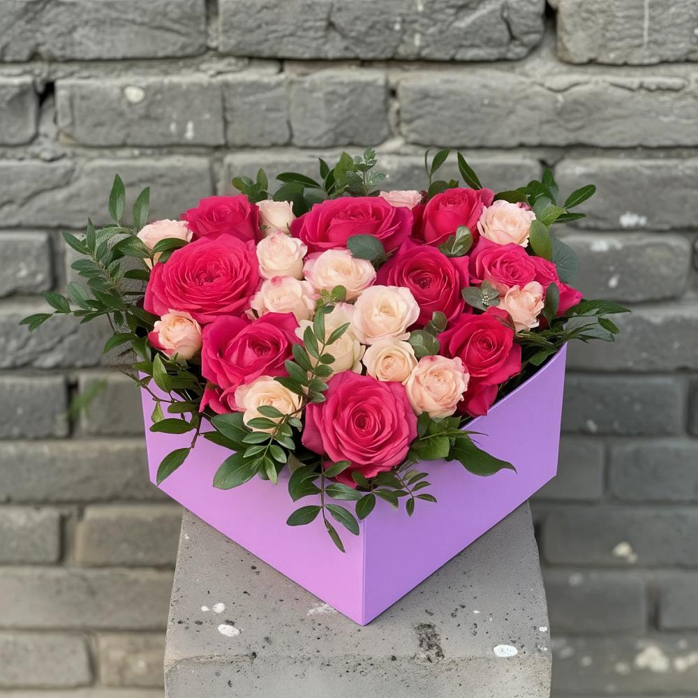 Цветочная композиция из Розы в коробке в Зеленогорском
