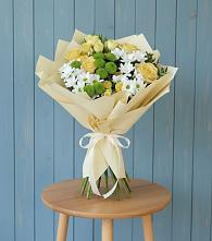 Букет цветов из:  Хризантемы и Розы #REPLACE_PRED# Зеленогорском