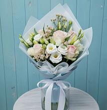 Букет цветов из:  Розы и Лизиантусы #REPLACE_PRED# Зеленогорском