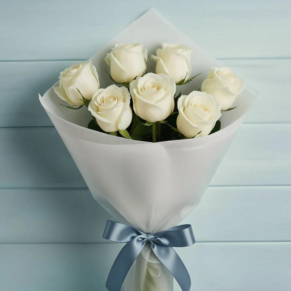 Букет 7 Белых роз Эдлесс Лав в Зеленогорском